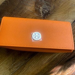 Authentic Brand New Tory Burch glasses case
